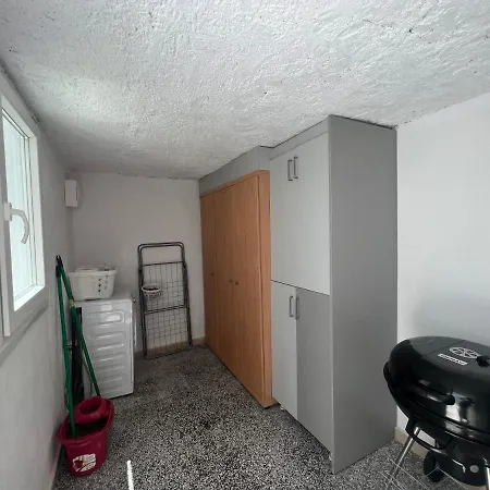 3 Bedroom House Included Car Rental-heated Jacuzzi Appartamento *