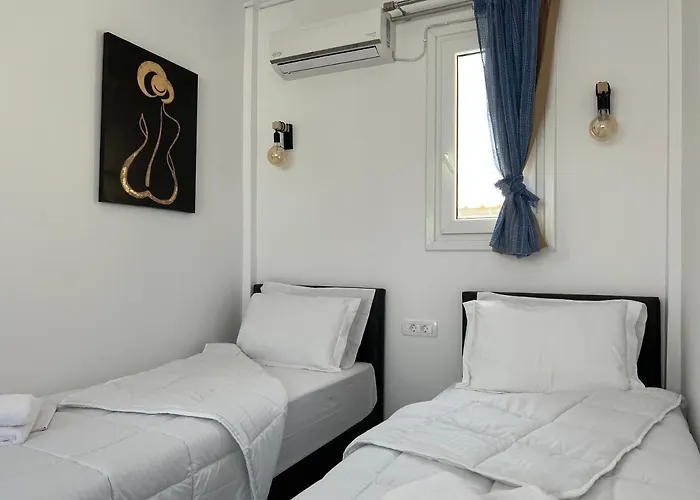 公寓 3 Bedroom House Included Car Rental-heated Jacuzzi 佩里萨