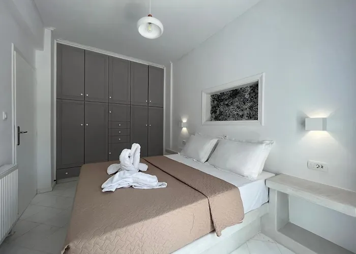 公寓 3 Bedroom House Included Car Rental-heated Jacuzzi 佩里萨