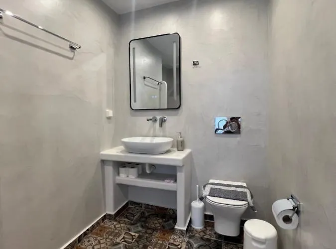 公寓 3 Bedroom House Included Car Rental-heated Jacuzzi 佩里萨