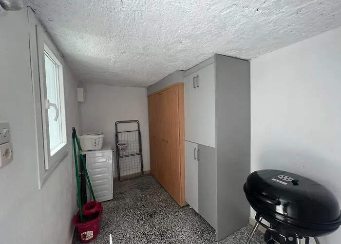 3 Bedroom House Included Car Rental-heated Jacuzzi 公寓 *