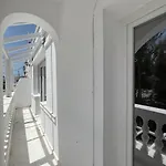 3 Bedroom House Included Car Rental-heated Jacuzzi Apartament